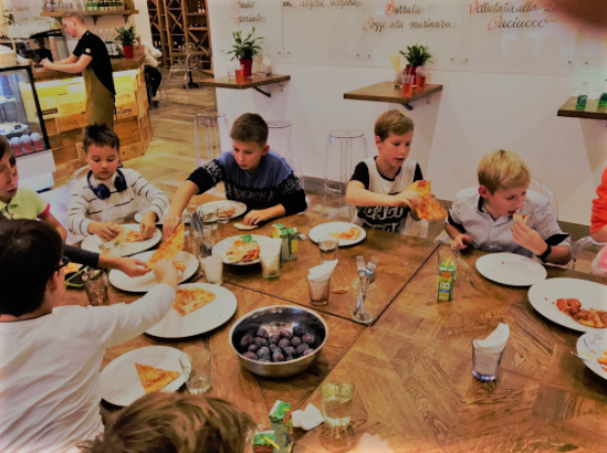 Мастер-классы для детей в итальянской пиццерии Al33